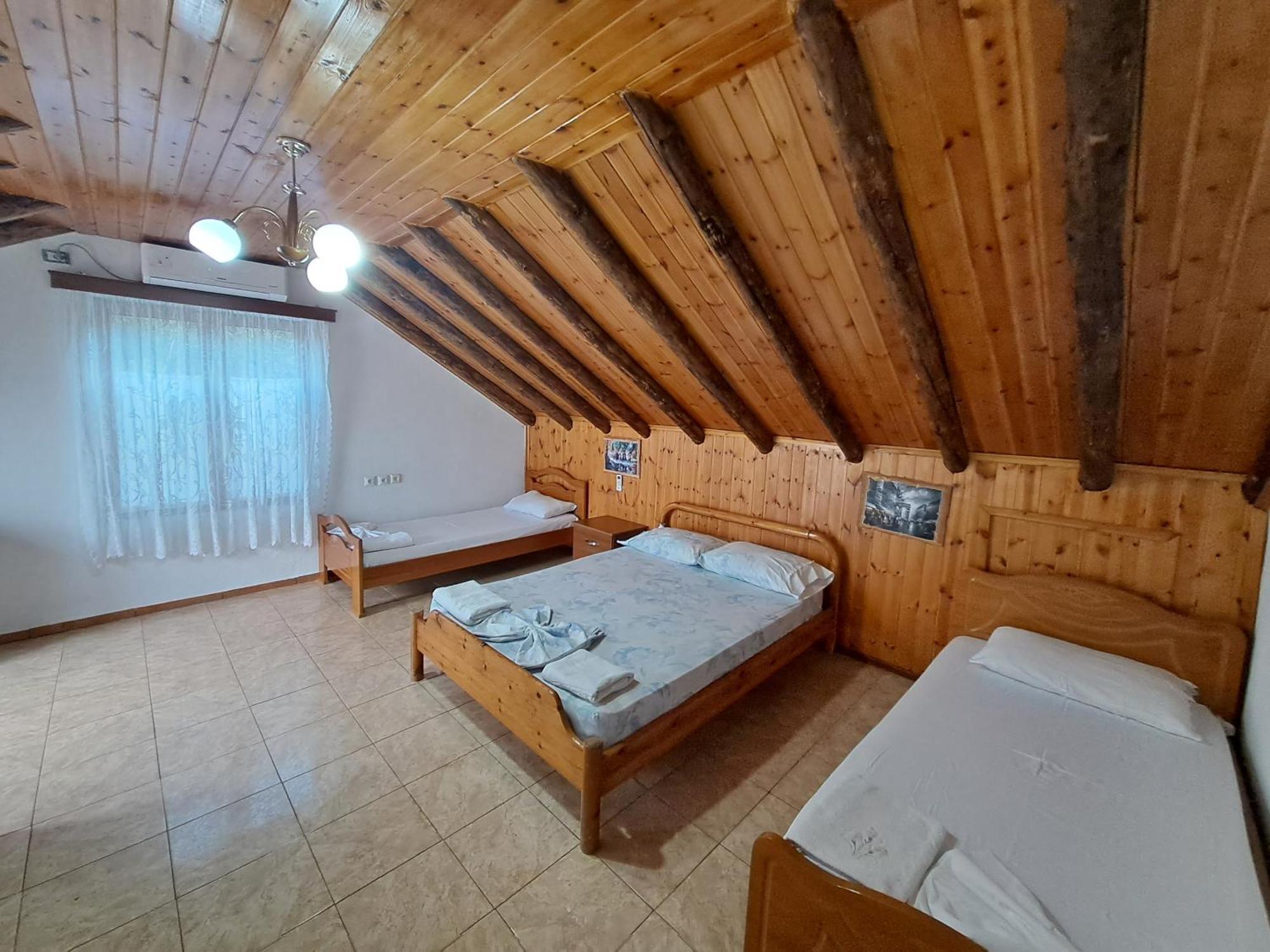 Gasthof Argjiro Castle Gjirokastër