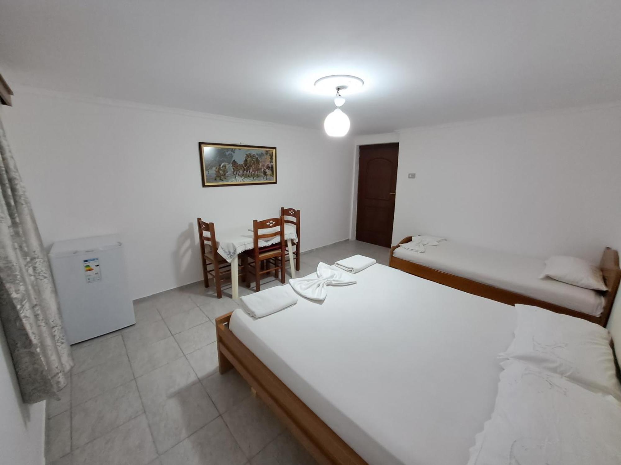 Gasthof Argjiro Castle 2*