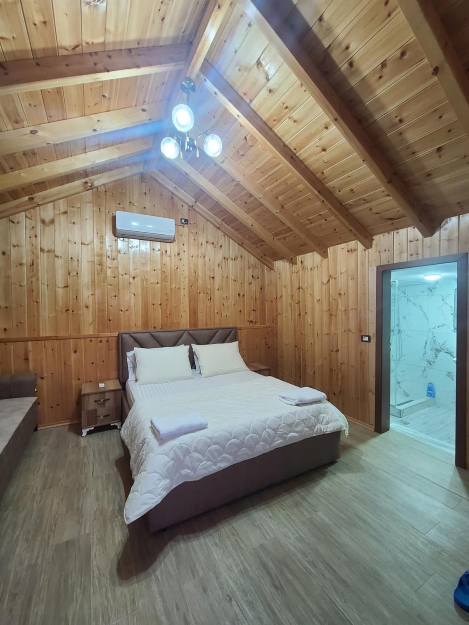 Gasthof Argjiro Castle 2*