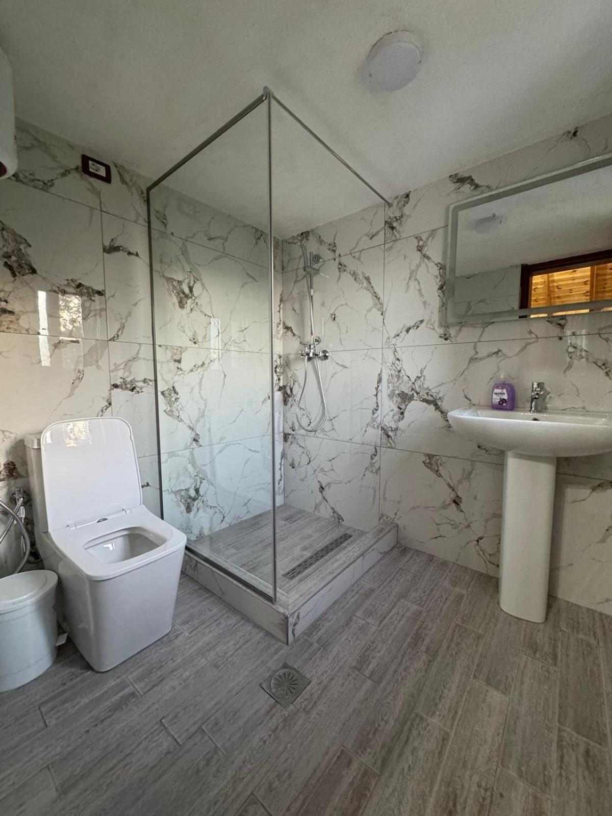 Argjiro Castle Gasthof 2*